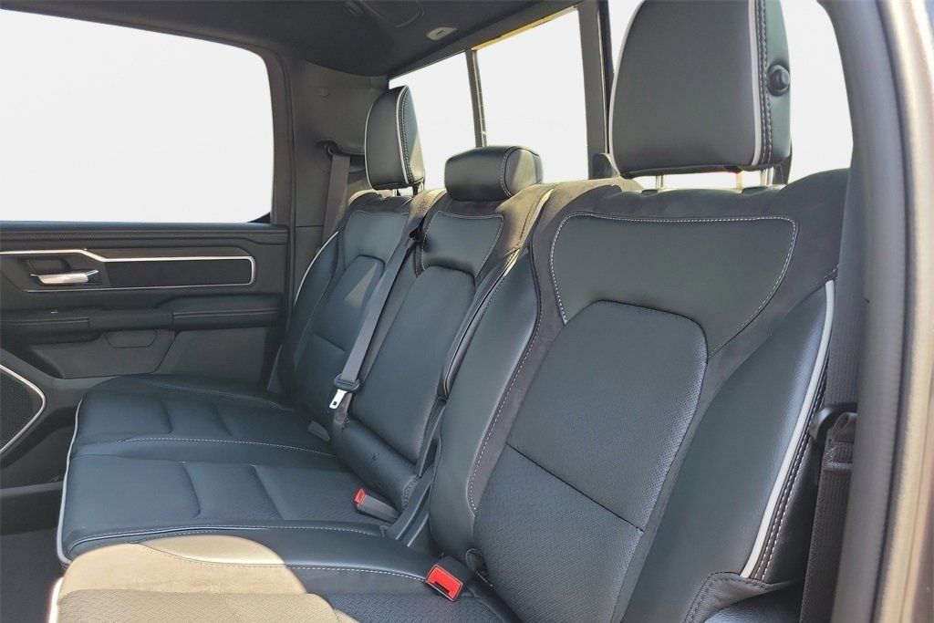 2026 RAM 1500 Laramie - Photo 11