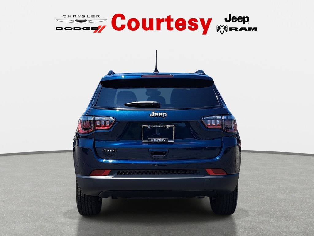 New 2026 Jeep Compass LATITUDE ALTITUDE 4X4 Sport Utility