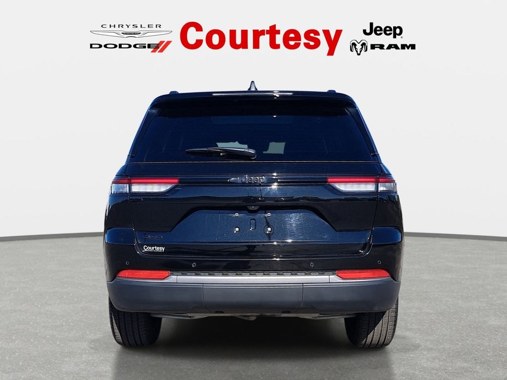 New 2026 Jeep Grand Cherokee LIMITED 4X4 Sport Utility