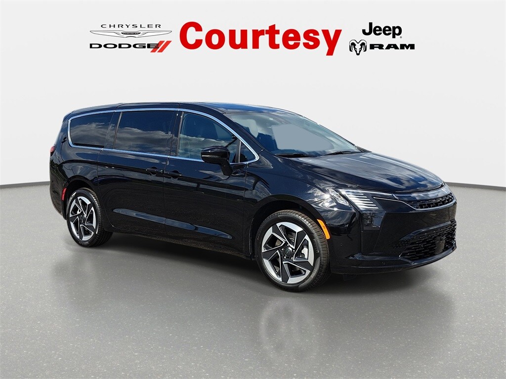 New 2027 Chrysler Pacifica LIMITED AWD Passenger Van
