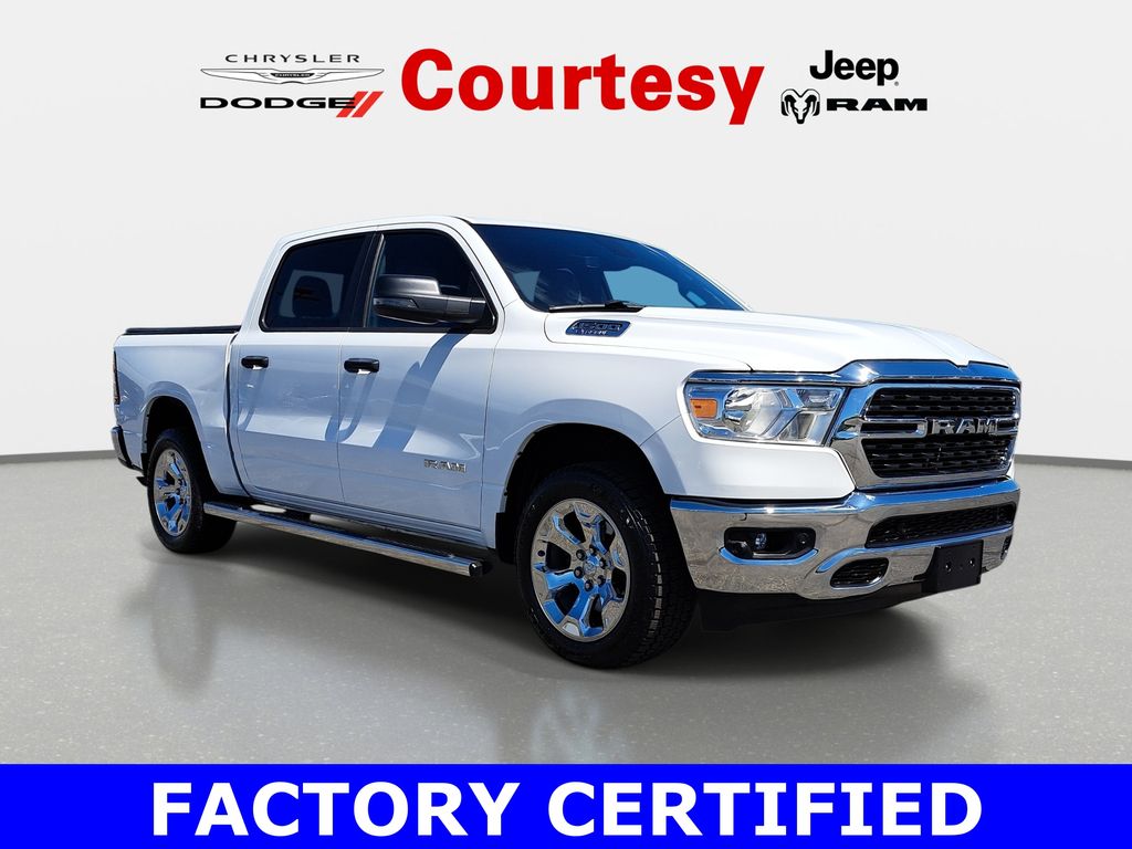 2023 RAM 1500 Big Horn/Lone Star 4x4 Crew Cab 5'7's photo