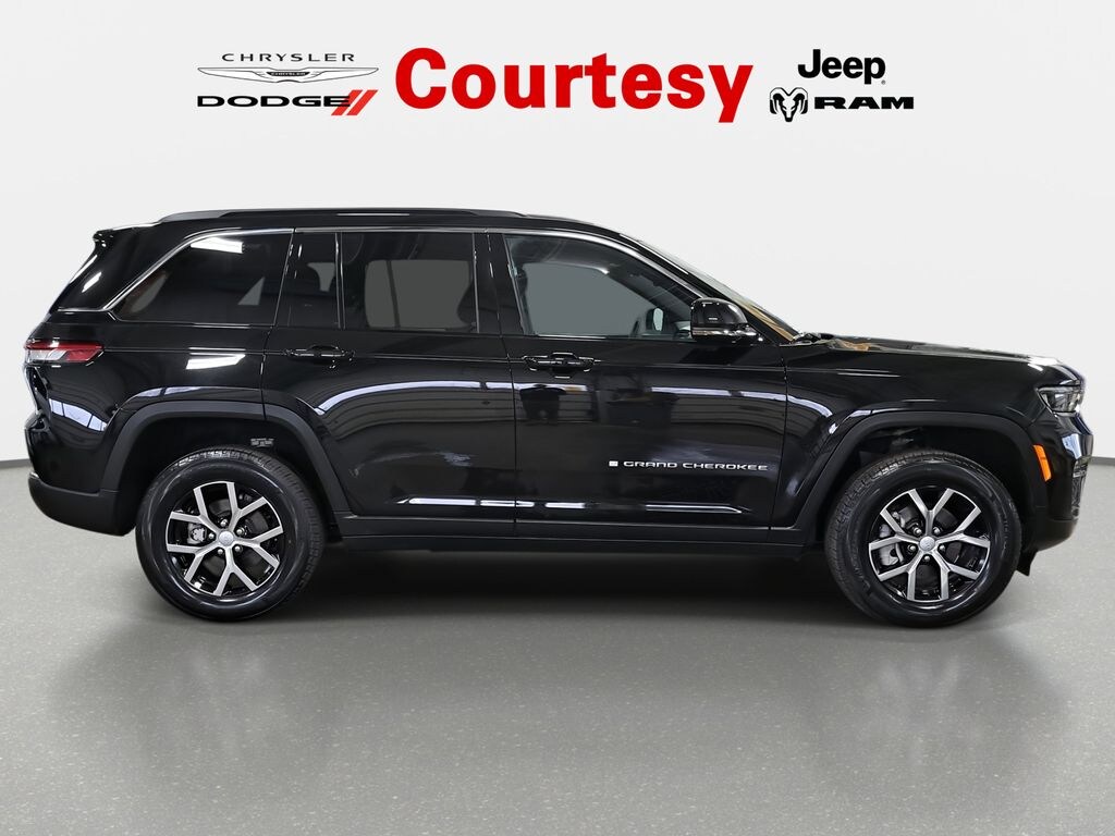 New 2025 Jeep Grand Cherokee LIMITED 4X4 Sport Utility