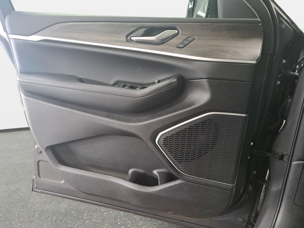 2026 Jeep Grand Cherokee Limited - Photo 26