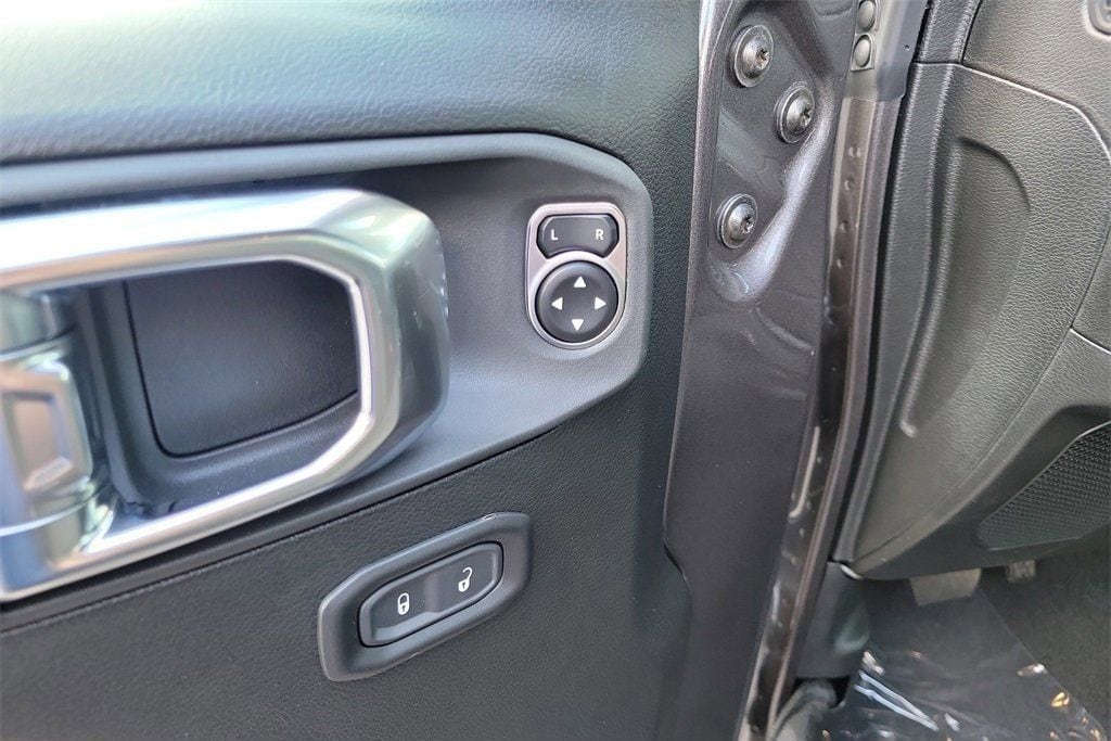 2025 Jeep Wrangler 4-Door Sport S - Photo 15