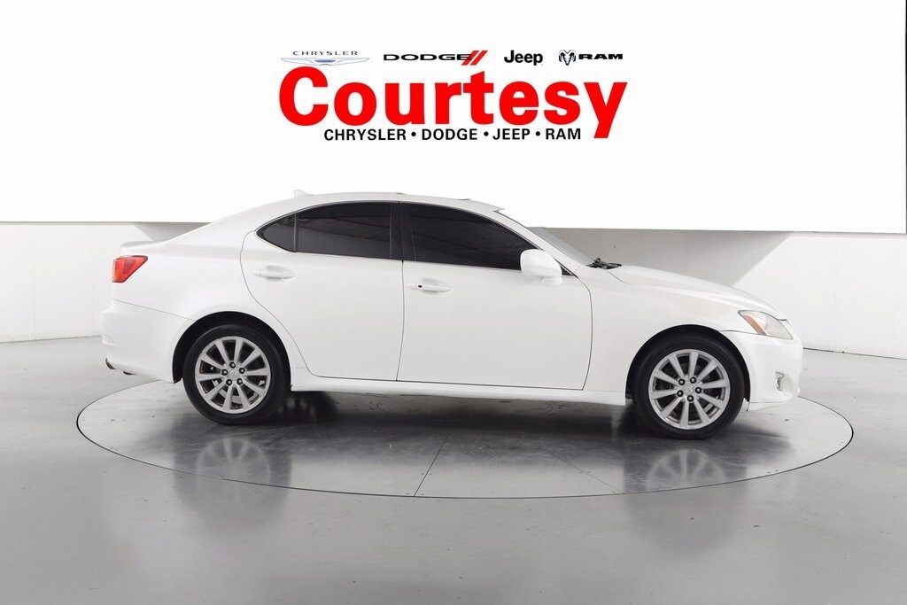 Used 2008 Lexus IS 250 with VIN JTHCK262885020442 for sale in Grand Rapids, MI