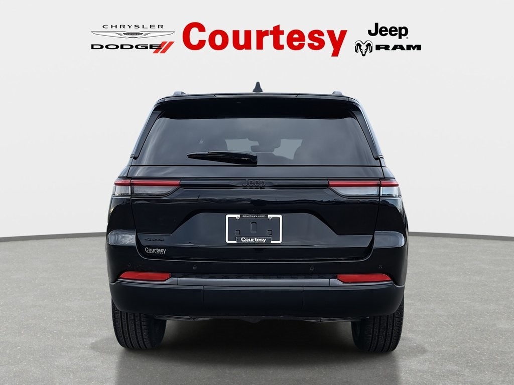 New 2026 Jeep Grand Cherokee LIMITED 4X4 Sport Utility