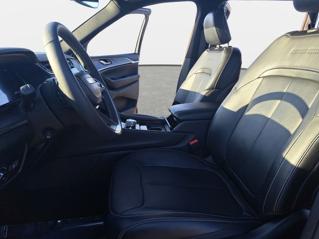2023 Jeep Grand Cherokee Overland - Photo 17