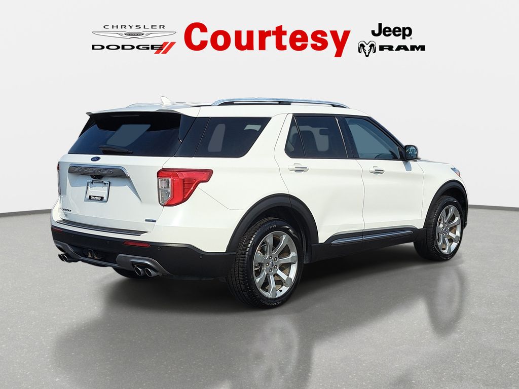 2020 Ford Explorer Platinum - Photo 4