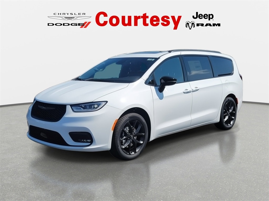 New 2025 Chrysler Pacifica LIMITED Passenger Van
