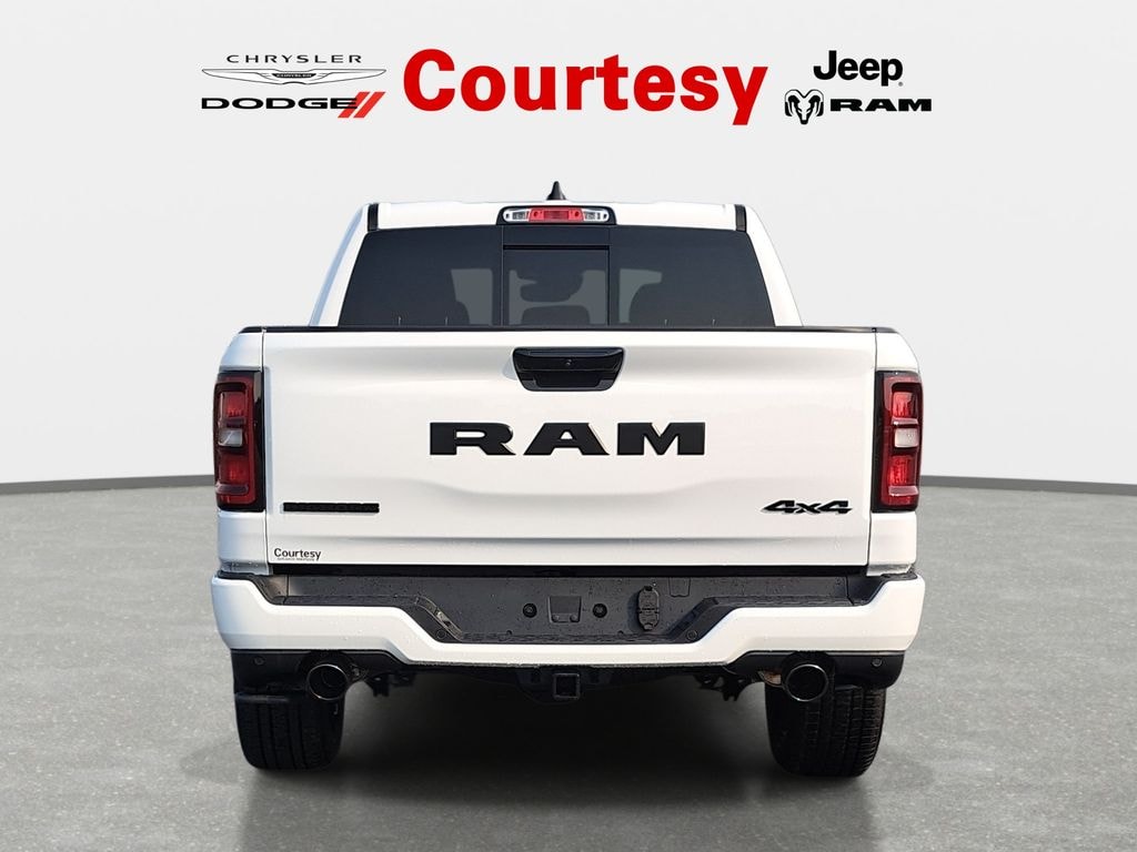 New 2026 Ram 1500 BIG HORN CREW CAB 4X4 5'7 BOX Pickup