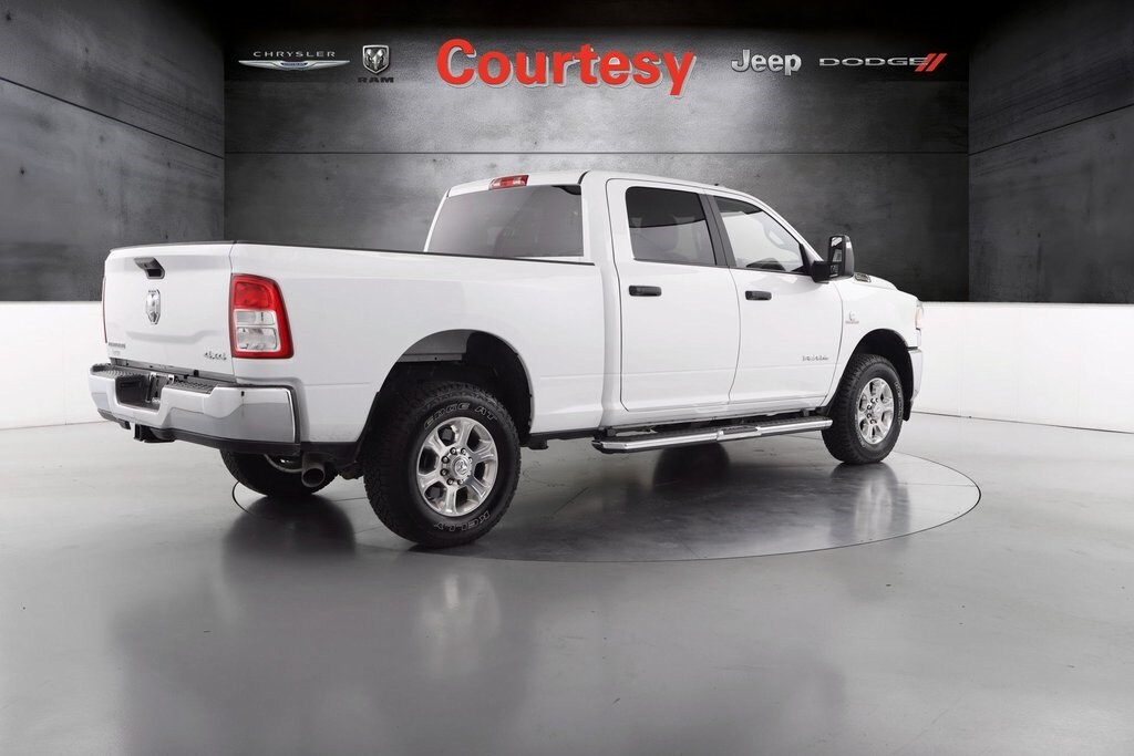 2024 Ram 2500 Big Horn photo 3