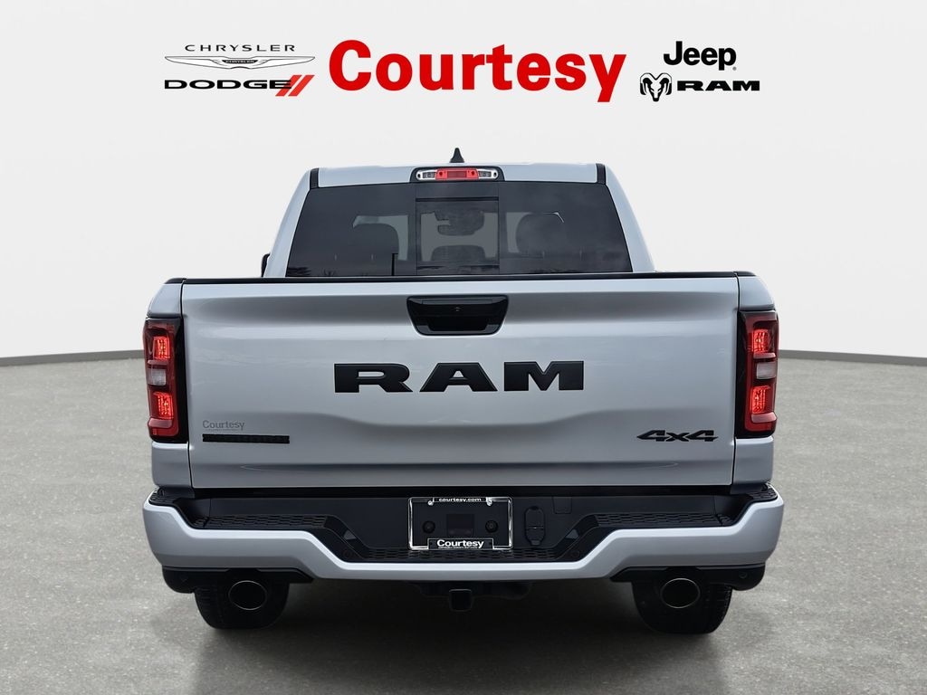 New 2026 Ram 1500 BIG HORN CREW CAB 4X4 5'7 BOX Pickup