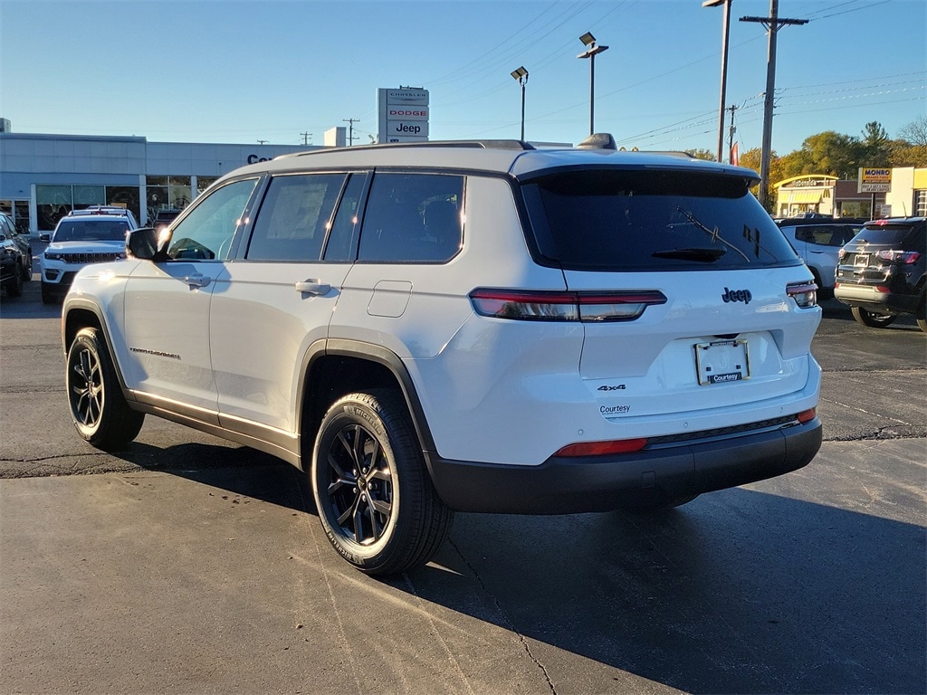 New 2025 Jeep Grand Cherokee L ALTITUDE X 4X4 Sport Utility
