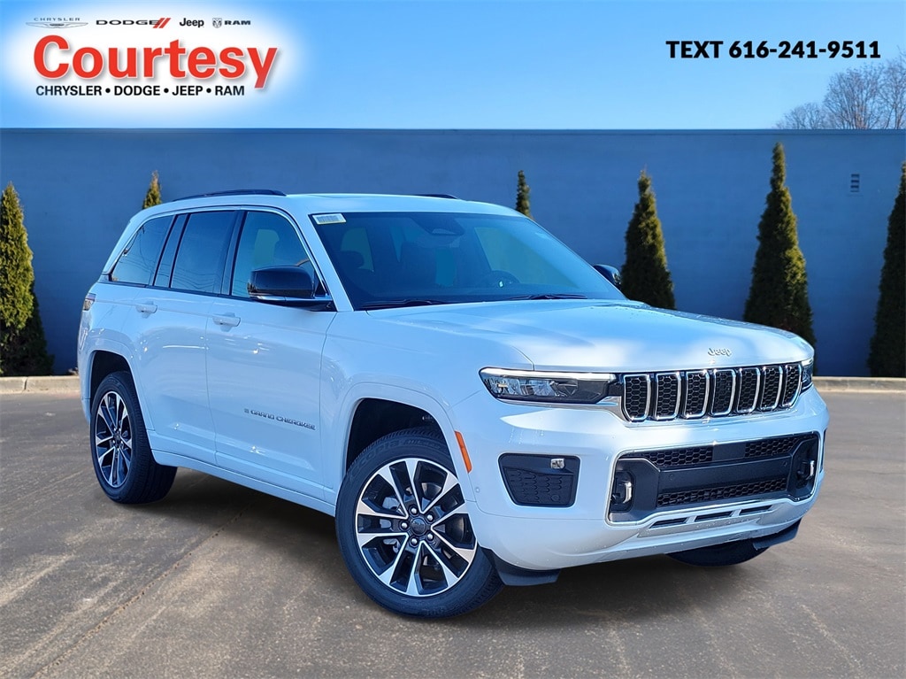 2025 Jeep Grand Cherokee Overland's photo
