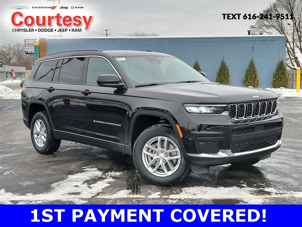 2025 Jeep Grand Cherokee L Laredo's photo