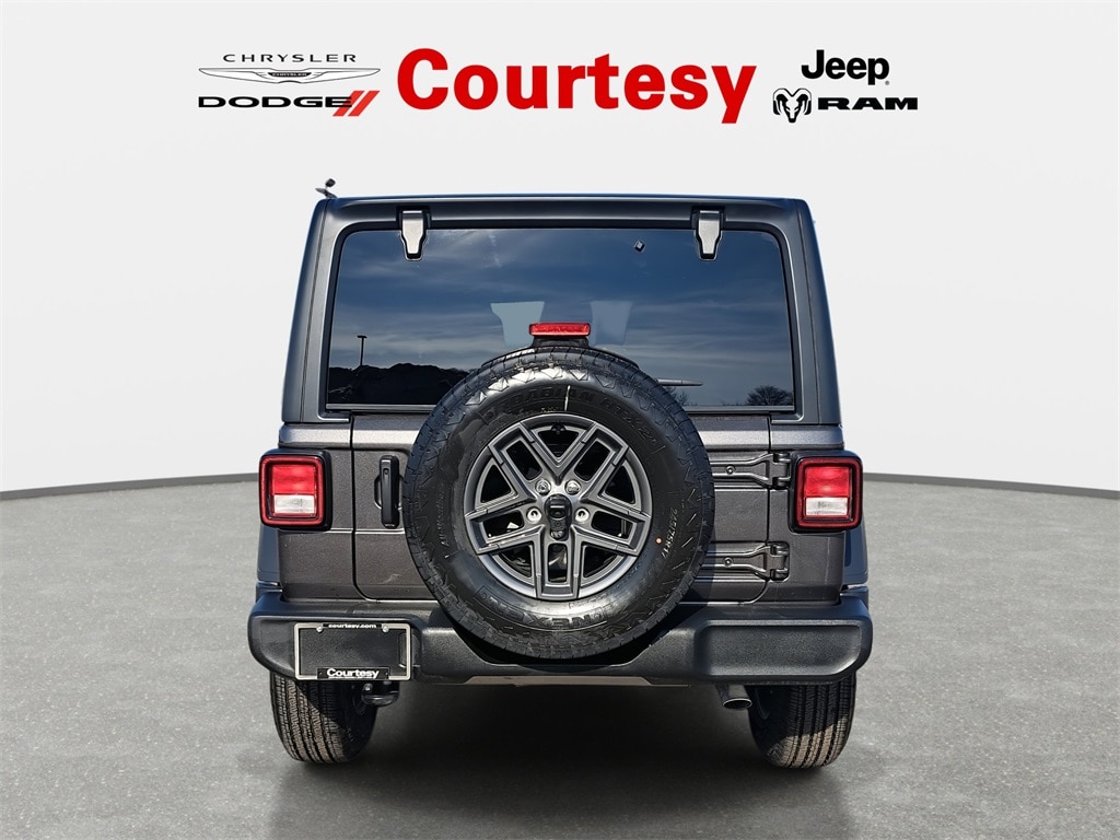 New 2026 Jeep Wrangler 4-DOOR SPORT S Sport Utility