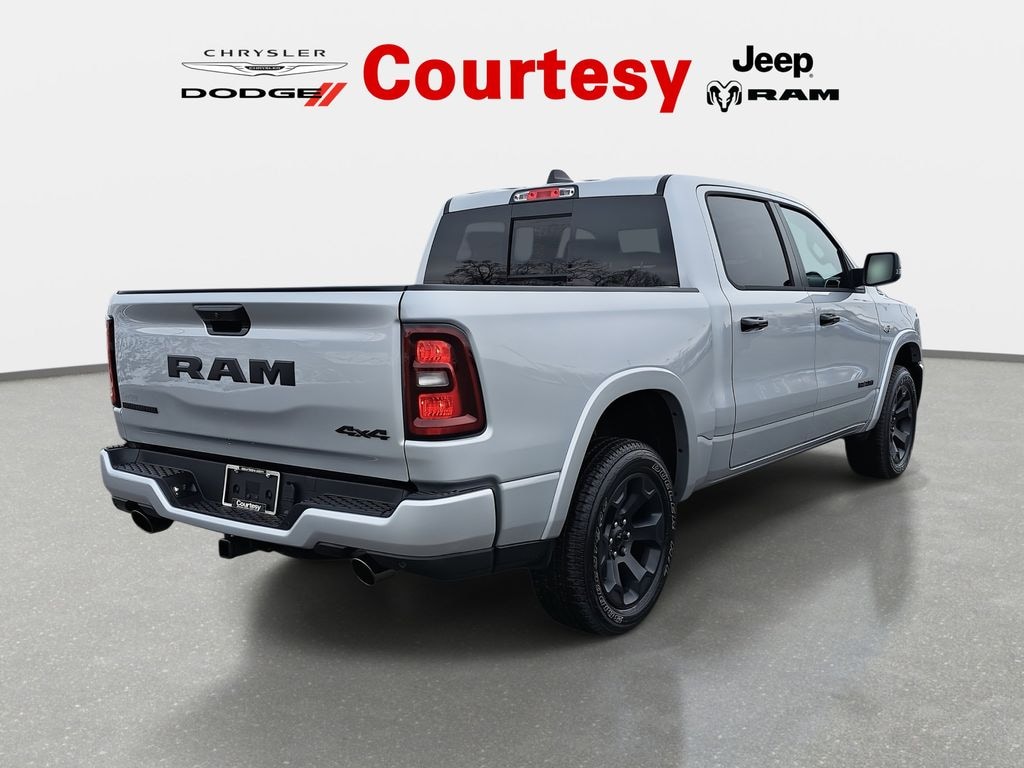 New 2026 Ram 1500 BIG HORN CREW CAB 4X4 5'7 BOX Pickup