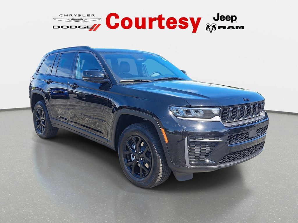 New 2026 Jeep Grand Cherokee LAREDO ALTITUDE 4X4 Sport Utility