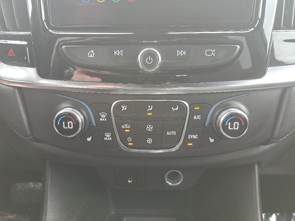 2023 Chevrolet Traverse 1LT - Photo 23