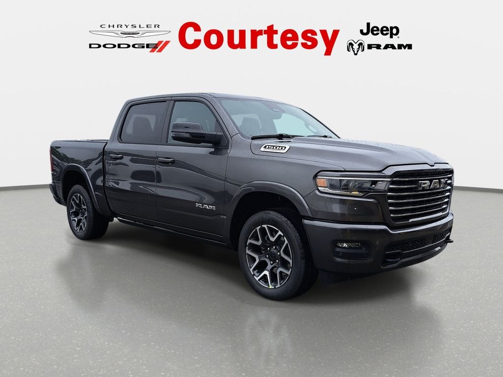 New 2026 Ram 1500 LARAMIE CREW CAB 4X4 5'7 BOX Pickup