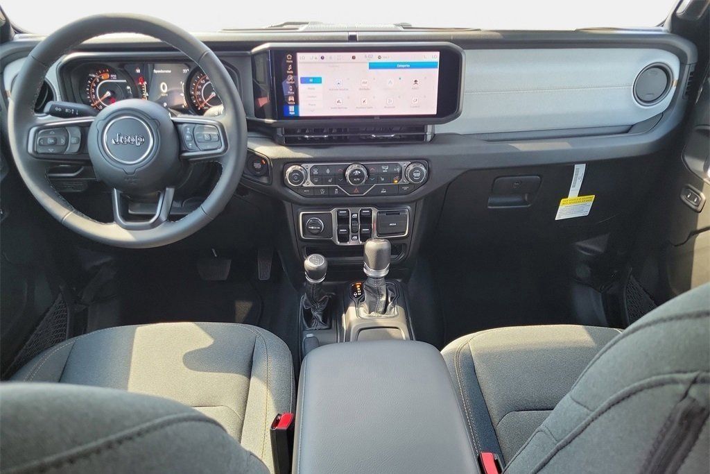 2025 Jeep Wrangler 4-Door Sport S - Photo 11