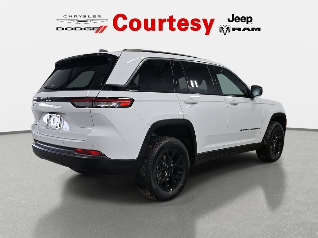 New 2026 Jeep Grand Cherokee LAREDO ALTITUDE 4X4 Sport Utility