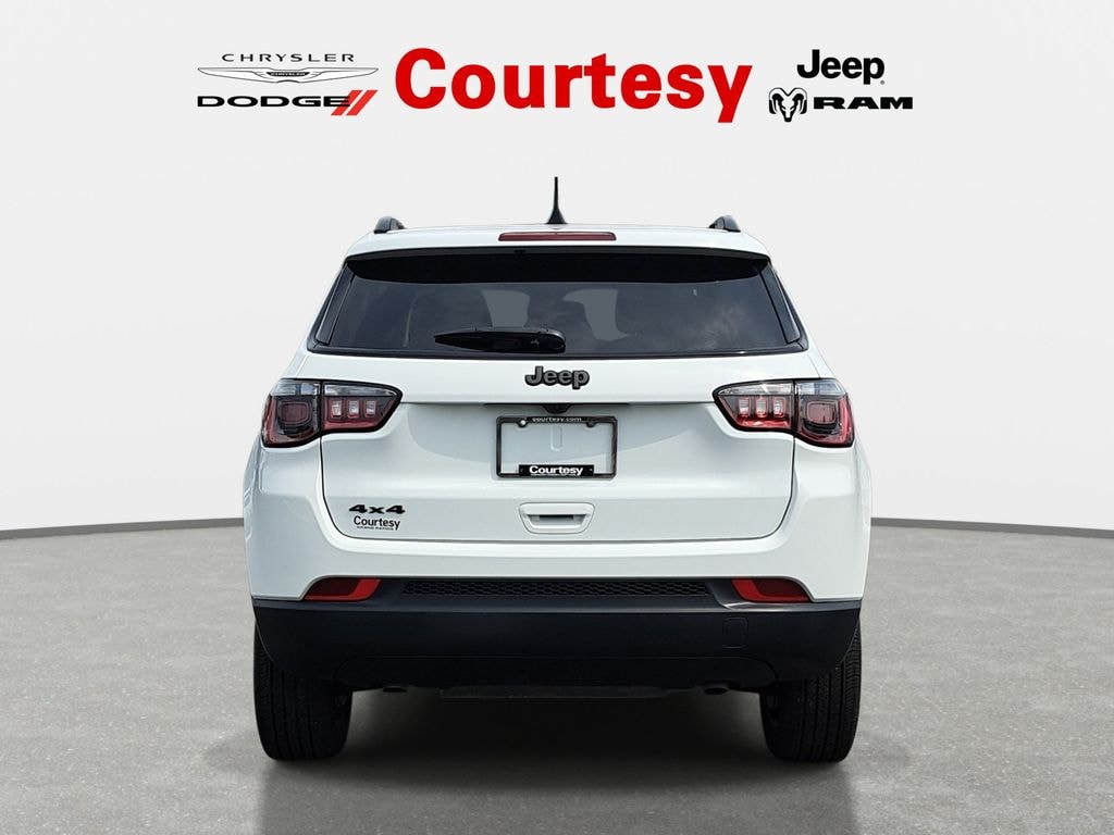 New 2026 Jeep Compass LATITUDE ALTITUDE 4X4 Sport Utility