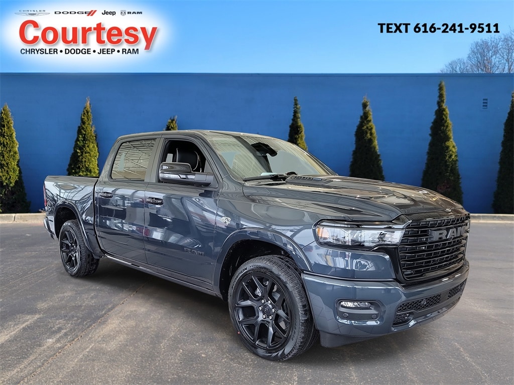 New 2026 Ram 1500 LARAMIE CREW CAB 4X4 5'7 BOX Pickup