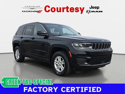 2023 Jeep Grand Cherokee Laredo Sport Utility