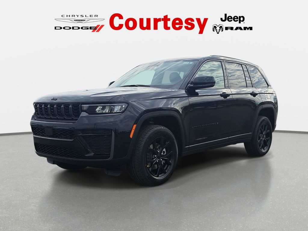2026 Jeep Grand Cherokee Laredo Altitude