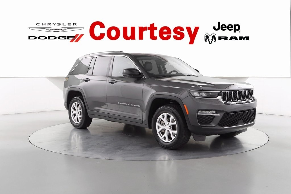 2022 Jeep Grand Cherokee Limited's photo