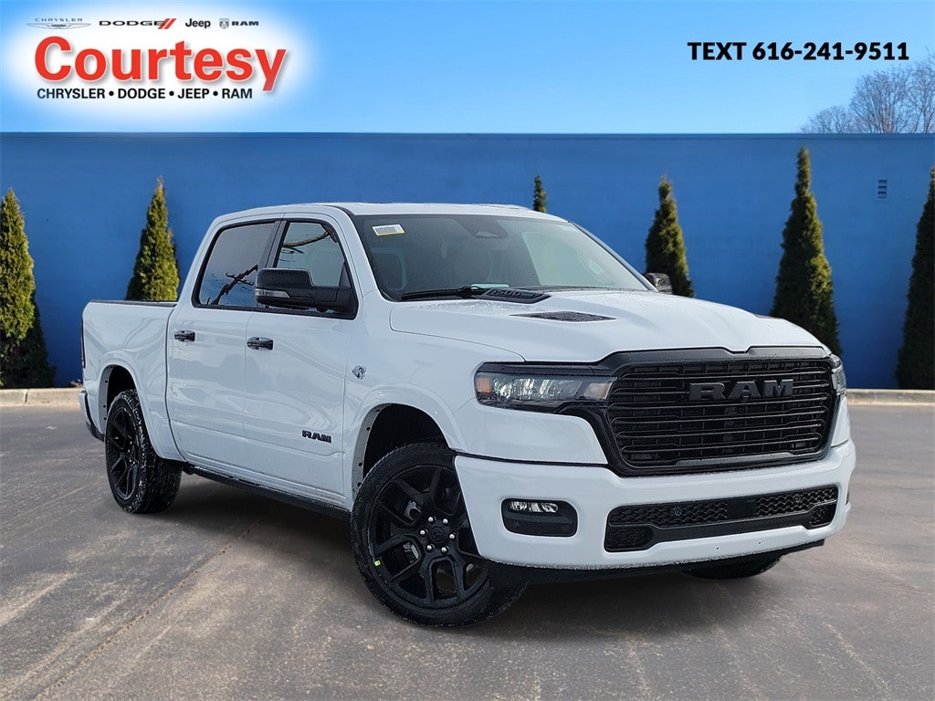 New 2026 Ram 1500 LARAMIE CREW CAB 4X4 5'7 BOX Pickup