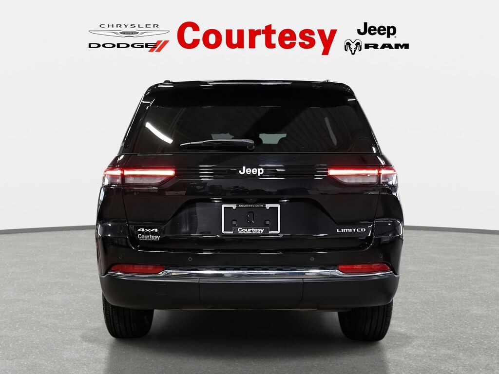 New 2025 Jeep Grand Cherokee LIMITED 4X4 Sport Utility