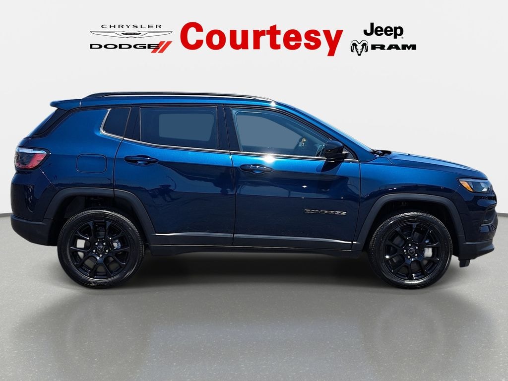 New 2026 Jeep Compass LATITUDE ALTITUDE 4X4 Sport Utility