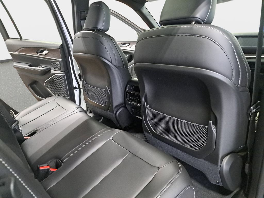 2026 Jeep Grand Cherokee Limited - Photo 11
