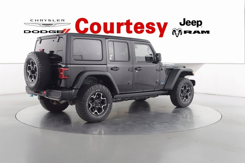 2022 Jeep Wrangler Unlimited Rubicon 4xe photo 3