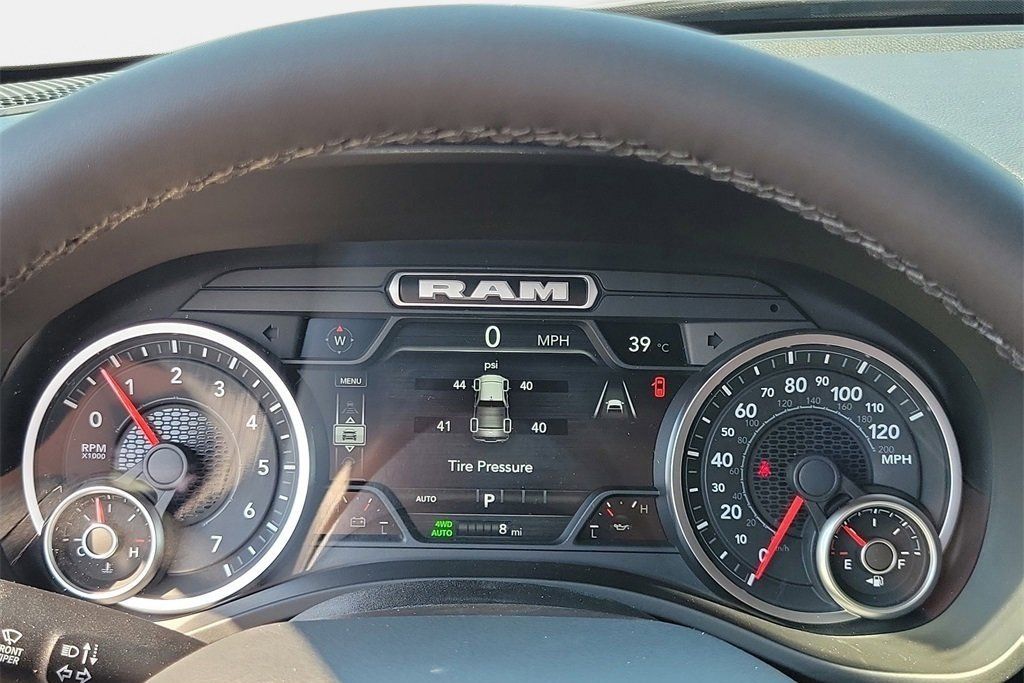 2026 RAM 1500 Laramie - Photo 26