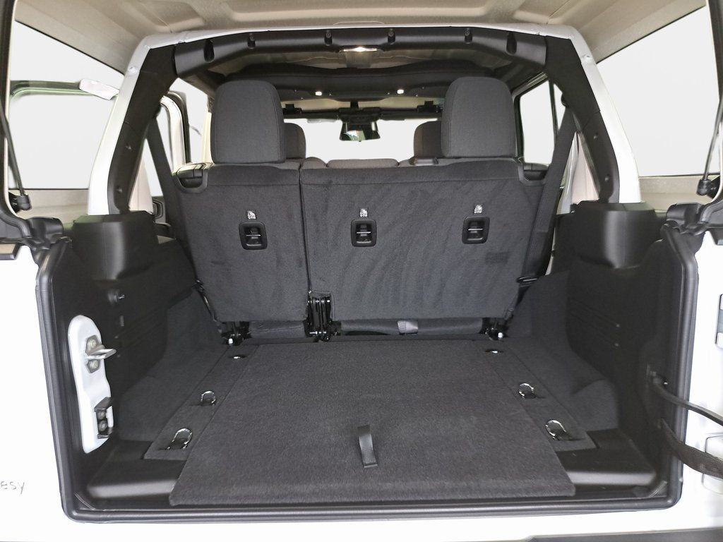 2026 Jeep Wrangler 4-Door Sport S - Photo 11