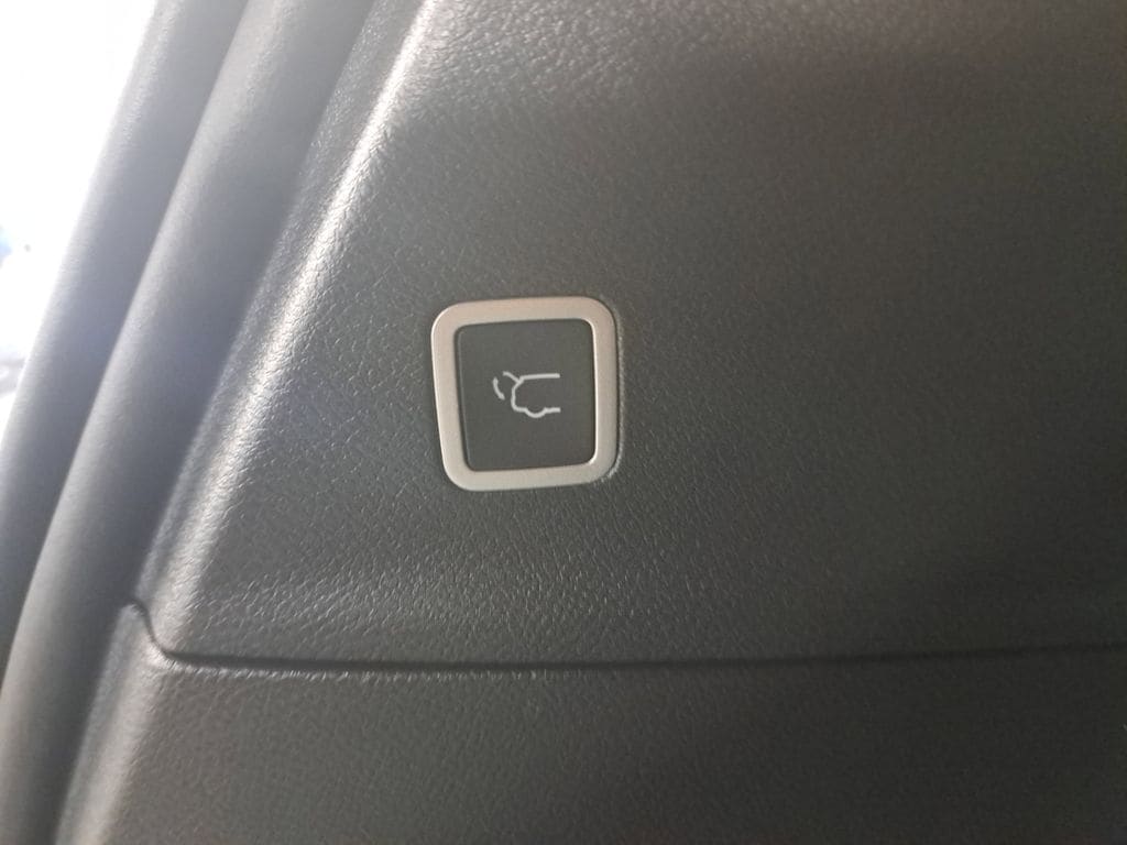 2026 Chrysler Pacifica Select - Photo 15