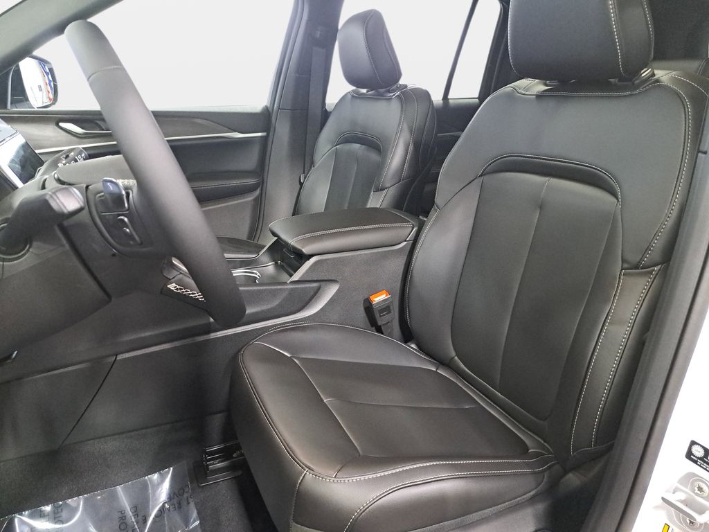 2026 Jeep Grand Cherokee Limited - Photo 15
