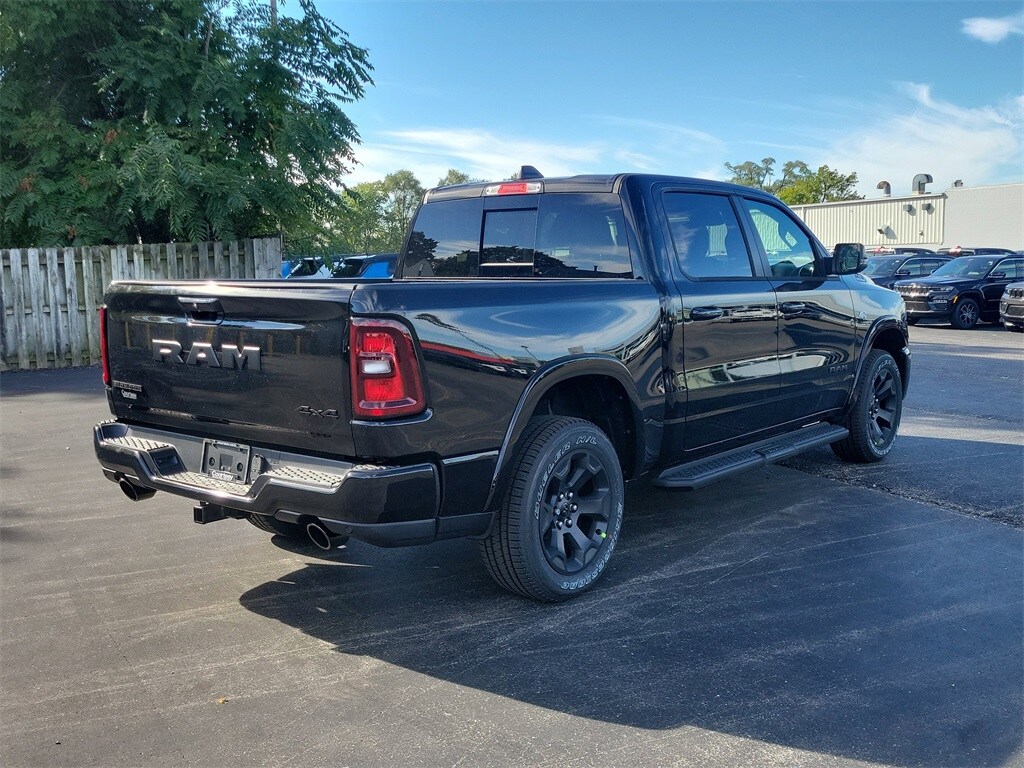 2026 Ram 1500 Big Horn photo 2