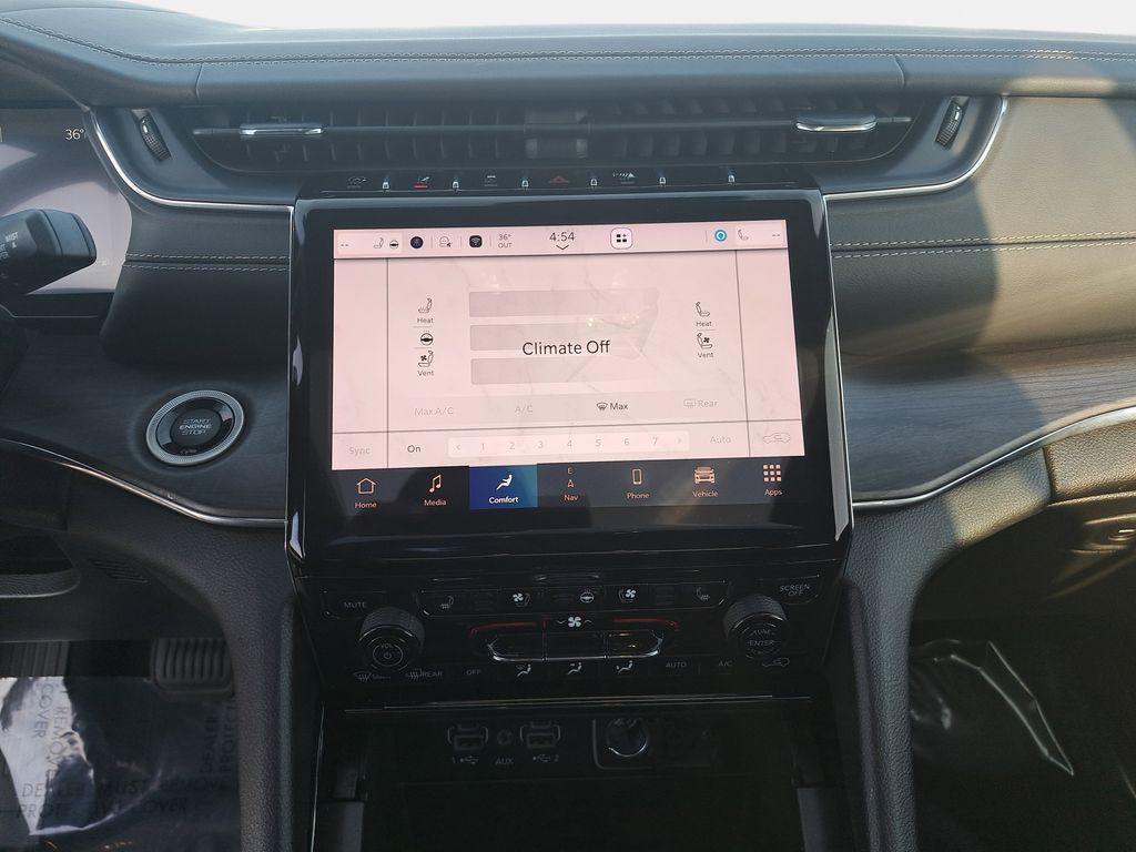 2023 Jeep Grand Cherokee Overland - Photo 22