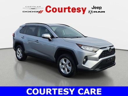 2021 Toyota RAV4 XLE Sport Utility