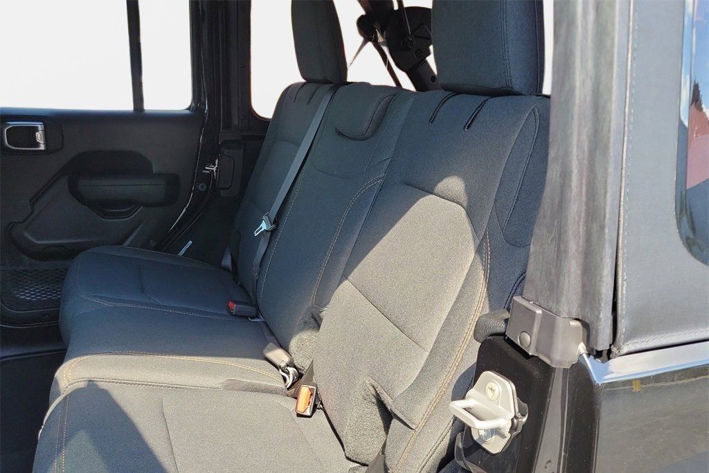 2025 Jeep Wrangler 4-Door Sport S - Photo 9