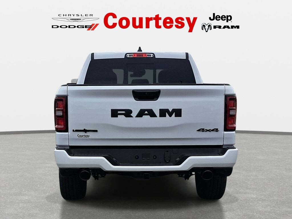 New 2026 Ram 1500 LONE STAR CREW CAB 4X4 5'7 BOX Pickup