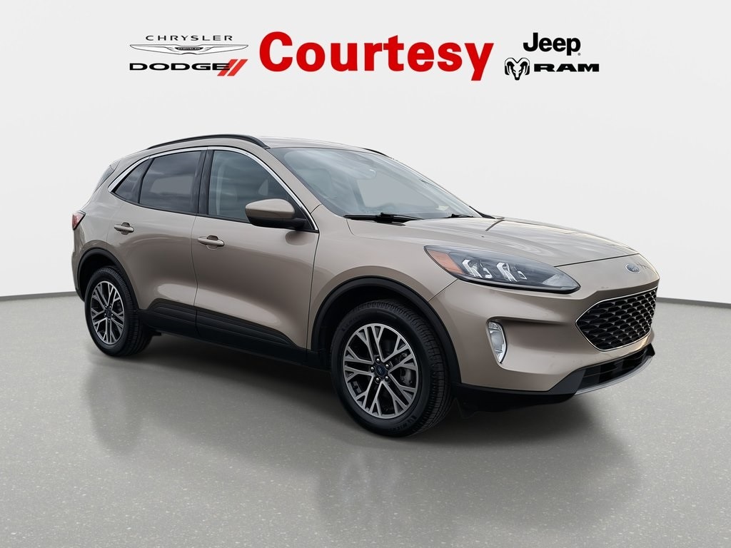 2020 Ford Escape SEL