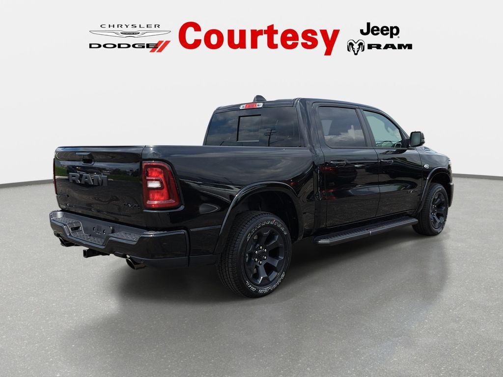 New 2026 Ram 1500 BIG HORN CREW CAB 4X4 5'7 BOX Pickup