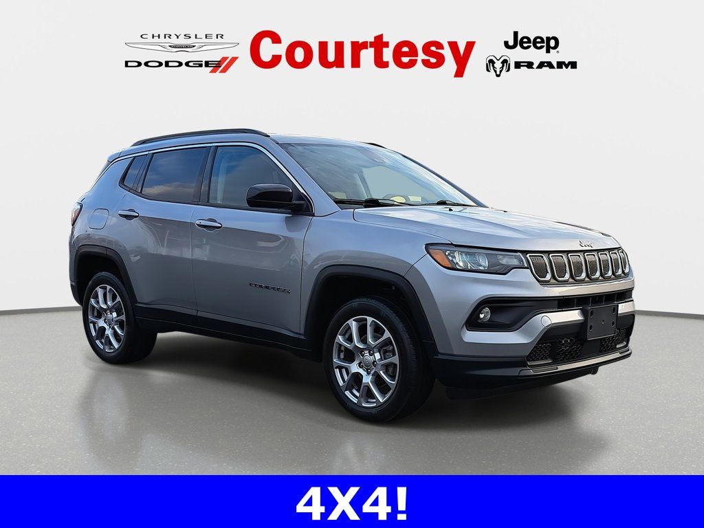 2022 Jeep Compass Latitude Lux