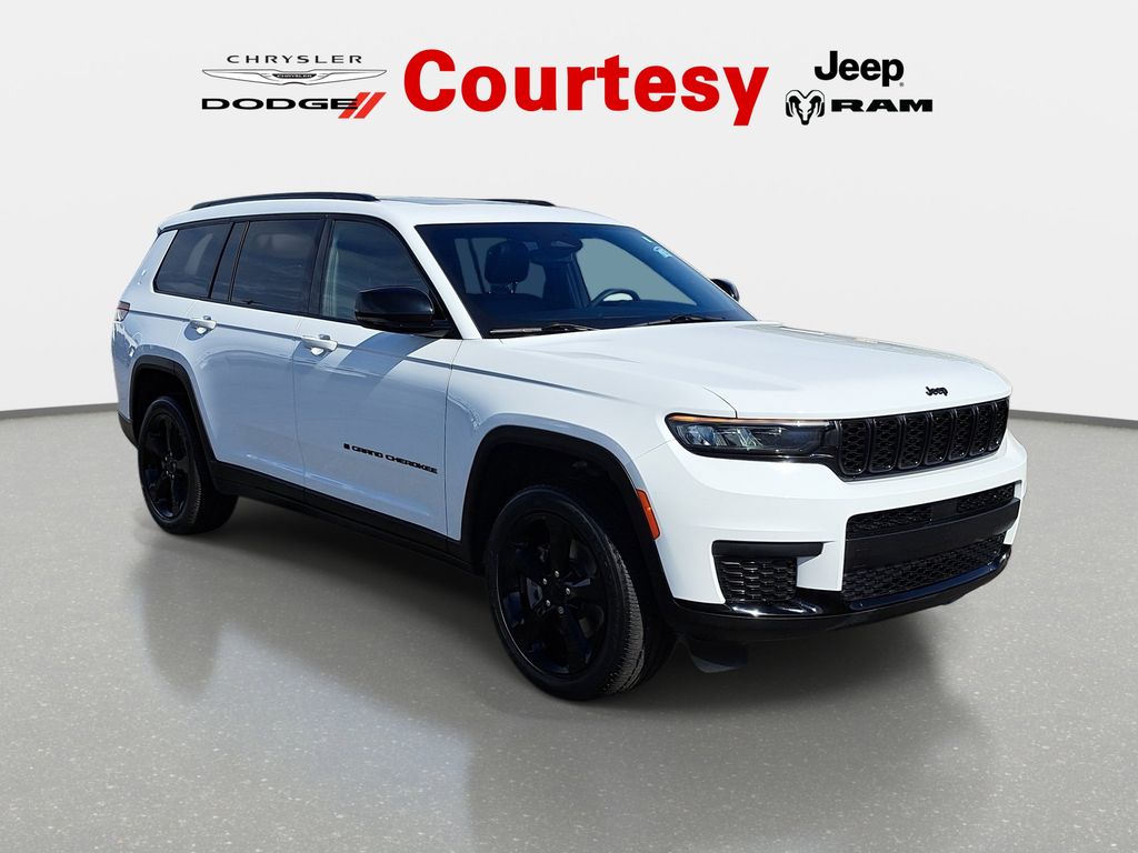 2023 Jeep Grand Cherokee L Altitude X 4x4's photo