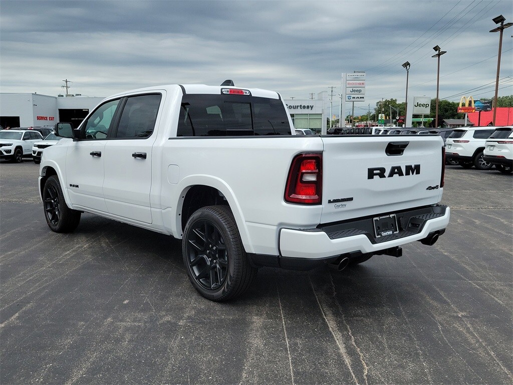2026 Ram 1500 Laramie photo 3